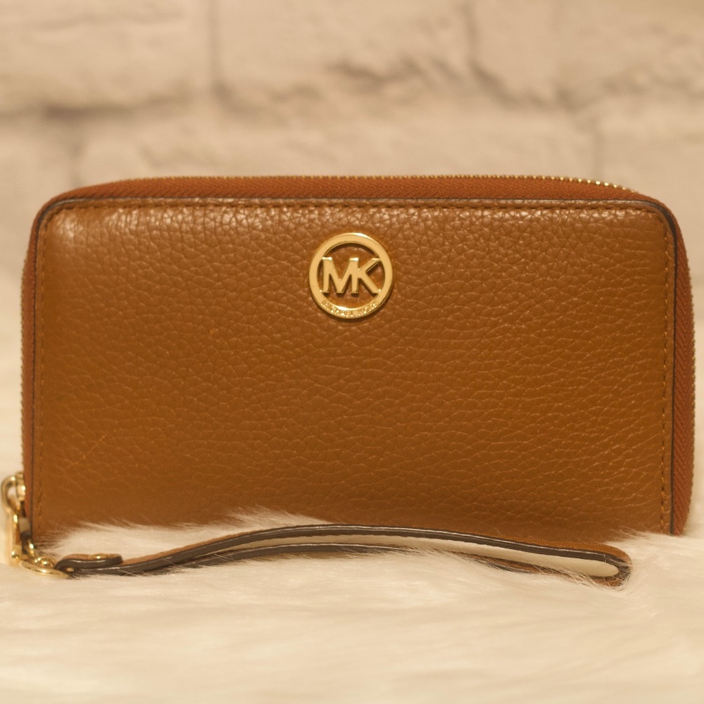 Michael Kors Fulton Phone Case Wrislet